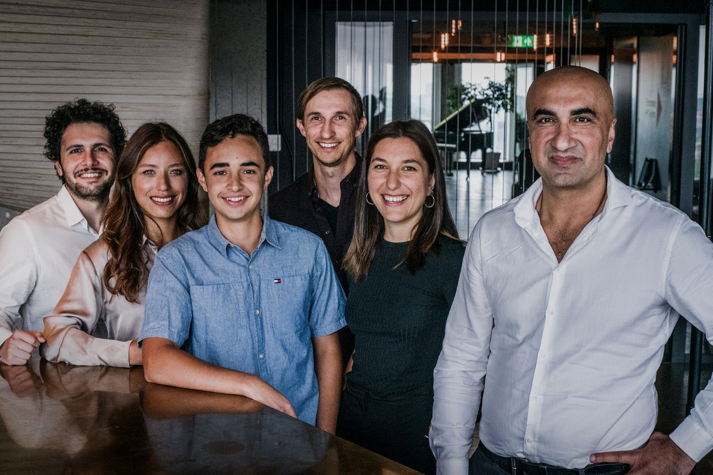 Auction experts team